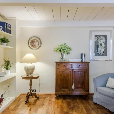 Fatinelli 10, A Charming Abode With Terrace Lucca
